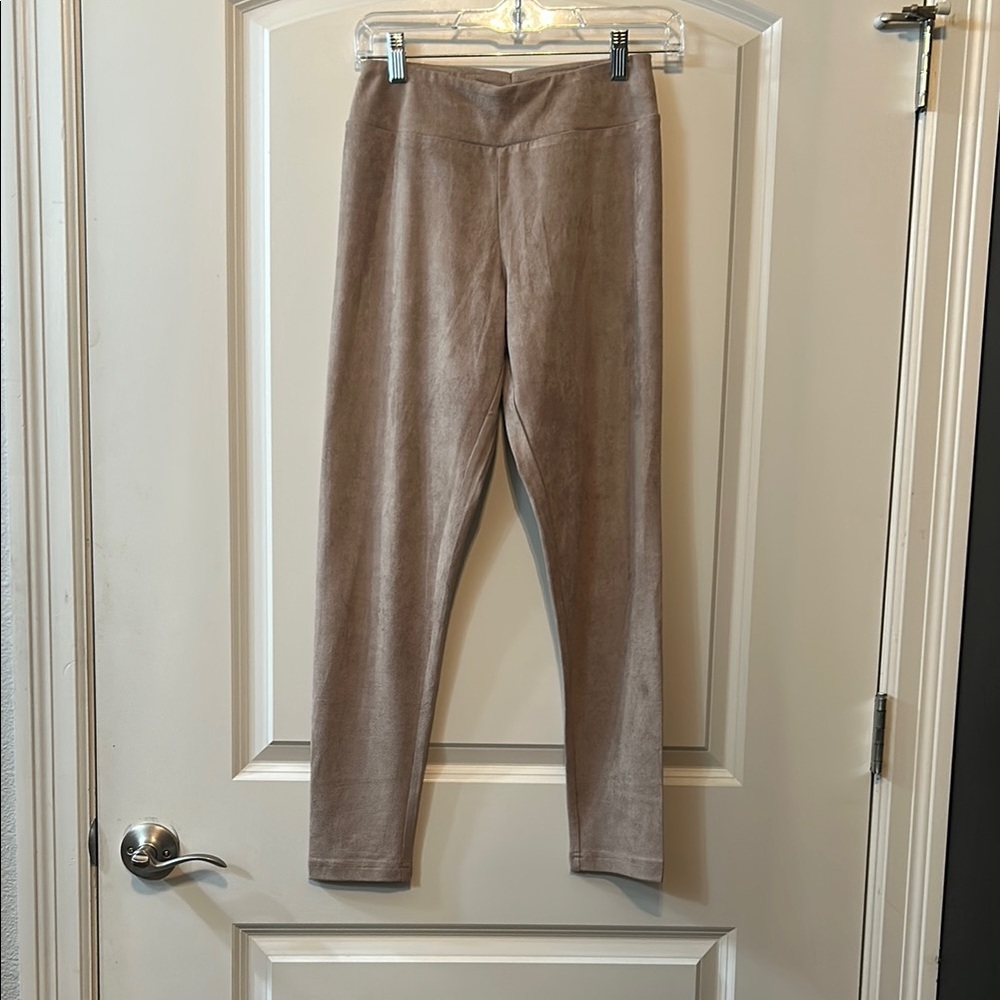 Women’s John suede Tan Leggings. Worn once. Size s